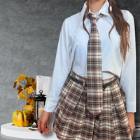 Completo studentessa zombie