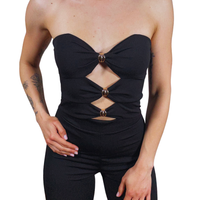 Tuta cut out
