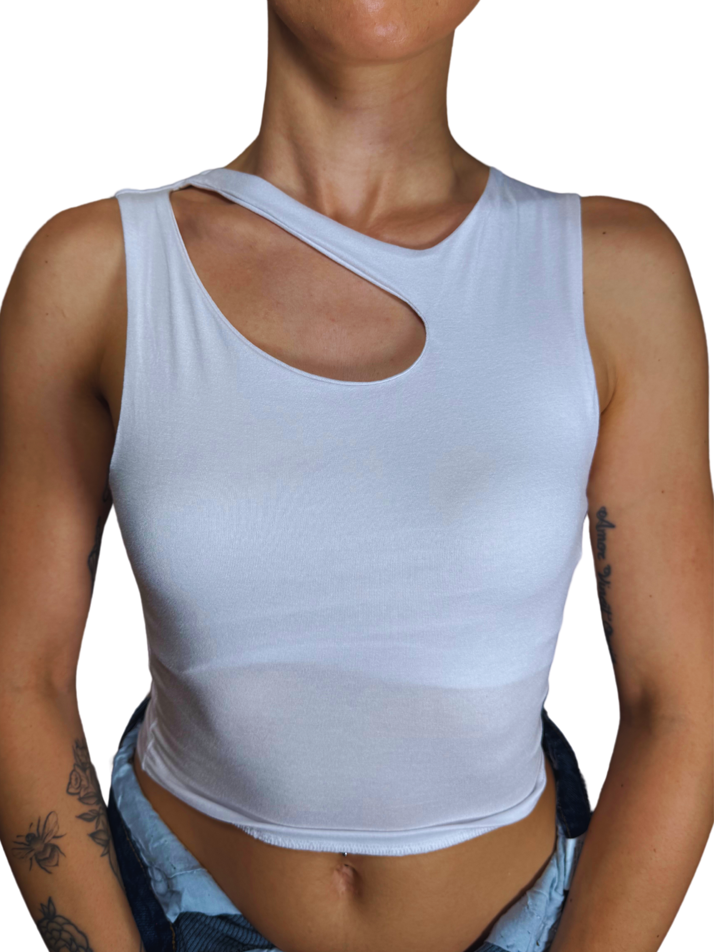 Crop top cut out