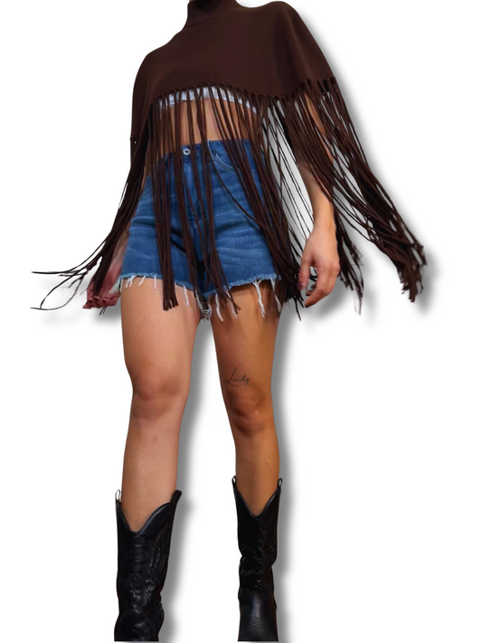 Cappa in maglia con frange