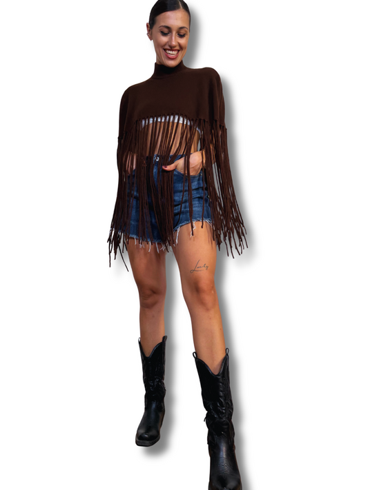 Cappa in maglia con frange