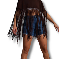 Cappa in maglia con frange