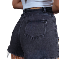 Shorts denim con borchie